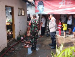 Respon Cepat Polresta Cirebon Tangani Kebakaran Rumah di Desa Galagamba Ciwaringin
