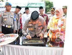 Kapolresta Cirebon Resmikan Mushola Faridhatul Ilmi di Polsek Losari, Perkuat Iman dan Sinergitas dengan Masyarakat