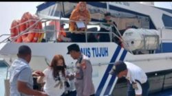 Polsek Kepulauan Seribu Selatan Laksanakan Yan Pam di Dermaga Utama, Jaga Situasi Tetap Aman dan Kondusif