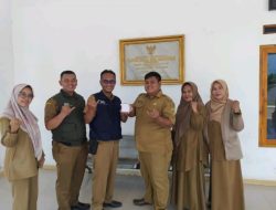 Dukcapil Wilayah VII Bogor Jemput Bola, 117 KIA Disalurkan ke Warga Tanjungsari