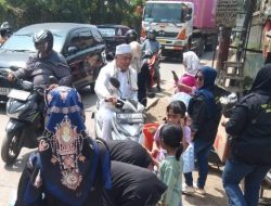 Militan Bang Heikal Lakukan Kegiatan Jumat Berkah di Wilayah Jakarta Utara 