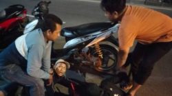 Polisi Ringkus Dua Residivis Begal Bersenjata Tajam diwilayah Pluit Karang Utara 