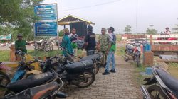 Babinsa Cikedunglor Kec trisi  Serma  Solihin  Kawal Panen Raya Demi Ketahanan Pangan