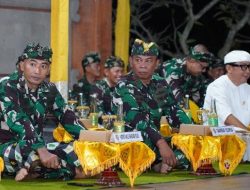 Jelang Hari Bakti Ke 69, Kodam IX/Udayana Gelar Penjamasan Pataka di Pura Durga Kutri