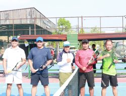 Komandan Kodim 0620/Kabupaten Cirebon Hadiri Eksibisi Eksekutif Tenis Lapangan HUT ke-63 RS Ciremai