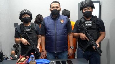 POLDA METRO JAYA MENGAMANKAN SEPASANG KEKASIH PENGEDAR NARKOBA DI JAKARTA BARAT