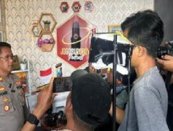 Tim URC Polrestabes Surabaya Amankan 2 Tersangka Curanmor Milik Kurir