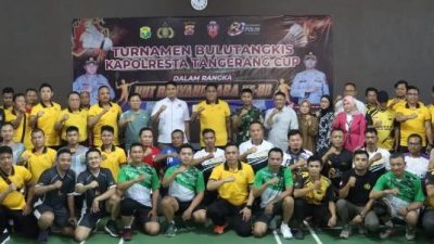 Melalui Turnamen Badminton, Polresta Tangerang Pererat Kebersamaan di Hari Bhayangkara