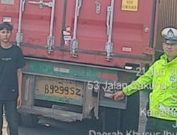 Laka Lantas di Kawasan Cilincing Jakarta Utara, Polisi Selamatkan Anak Korban dari TKP
