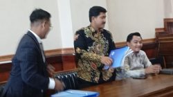 Sidang Praperadilan H.M. Zubairi Berlanjut, Pemohon Serahkan Bukti dan Hadirkan Dua Saksi