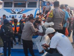 Polsek Sunda Kelapa Tingkatkan Pelayanan dan Pengamanan Wisatawan di Dermaga Kali Adem Menuju Kepulauan Seribu