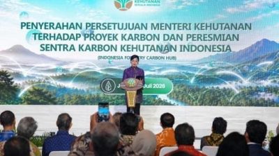 Ketua OJK Apresiasi Kerja Cepat Menhut Raja Antoni, Perdagangan Karbon Kehutanan Resmi Melaju