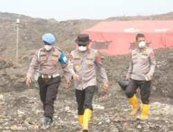 Kapolda Banten Pastikan Penanganan Kebakaran TPA Jatiwaringin Berjalan Optimal