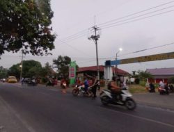 Hadir Menjaga Ketertiban di Awal Hari Personil Polsek Dukupuntang Atur Lalu Lintas Wujud Kepedulian Demi Keselamatan Bersama  