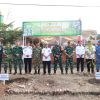 Hijaukan Bumi, Wujudkan ketahanan Lingkungan : Dandim 0620/Kab. Cirebon dan Bupati Cirebon Tanam Pohon Dalam TMMD ke 129