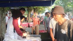 Jum’at Berkah, Polres Lebak Bagikan Makanan Gratis kepada Masyarakat