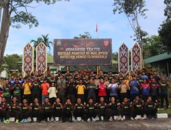 Perkuat Sinergitas di Tapal Batas, Satgas Pamtas Yonarmed 13/Nanggala Pos Kotis Gelar Olahraga Bersama dan Syukuran HUT Ke-64.