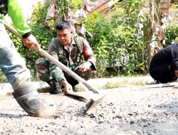 Pembangunan Jalan Rabat Beton TMMD Ke-129 Kodim 0620/Kab. Cirebon Dikebut Demi Kesejahteraan Warga
