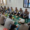 Perkuat Iman dan Kebersamaan Anggota Polsek Weru Laksanakan Yasinan Rutin Kamis Malam Dilanjut Makan Bersama