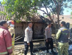 Respon Cepat Sinergitas Tiga Pilar dan Masyarakat Kebakaran Rumah Warga di Ciledug Wetan Berhasil Diatasi Tanpa Korban Jiwa