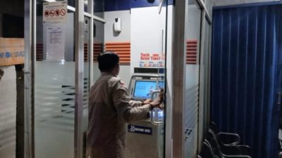 Patroli Objek Vital Polsek Beber, Pastikan Aktivitas Perbankan Berjalan Aman dan Kondusif