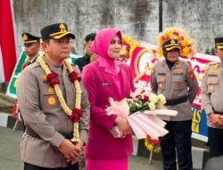 AKBP Dr. Reza Ma’ruffi Resmi Disambut di Polres Sumedang, Tradisi Farewell & Welcome Parade Berlangsung Khidmat