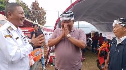Disambut Dengan Iket Adat, KTH Ciguha River Salurkan Sembako dan Uang untuk Korban Kebakaran Cisolok