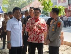 Kapolres Cirebon Kota AKBP Bimantoro Kurniawan Dukung Penataan Kali Sukalila Untuk Tingkatkan Keamanan dan Kenyamanan Warga.