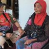 Hadir hingga Pintu Rumah, Pelayanan Kesehatan Satgas TMMD ke-129 Kodim 0620/Kab. Cirebon Beri Kepedulian Nyata bagi Warga Luwung Kencana