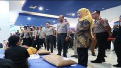 Kapolda Jatim Sampaikan Duka atas Kecelakaan Kapal Laut di Perairan Sumenep, Pencarian Korban Hilang Terus Dilakukan