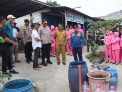 Polresta Tangerang Salurkan Bantuan Air Bersih ke Tiga Titik di Tigaraksa