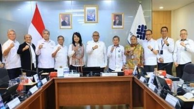 Sinergi Kemnaker dan Kementerian PU, Wamenaker Ferry : Pekerja Konstruksi Lokal Wajib Naik Kelas