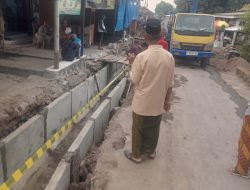 DPUTR Kabupaten Cirebon Diduga Salah Laksanakan Pekerjaan Anggaran Pemeliharaan Jalan Malah Pasang Selokan, Rp.581.850.000Juta Terancam Mubazir!