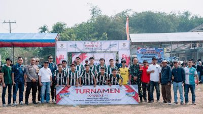 Sukses Gelar Pertandingan Sepak Bola di Piala Liga Pordes 1 Sumur Bandung, RW.005 Tim Anker’Fc Jadi Juara