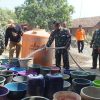 TNI Hadir di Tengah Kesulitan Warga, Kodim 0614/Kota Cirebon Salurkan Air Bersih