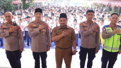 JJOS Police Goes To School, Kapolres Tanjung Priok Ajak Pelajar SMPN 261 Muara Angke Jauhi Tawuran dan Narkoba