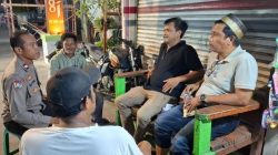 JJOS Jaga Kamtibmas di Muara Angke, Bhabinkamtibmas Sambangi Warga yang Laksanakan Siskamling