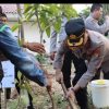 Semarak HUT ke-81 RI, Polres Pelabuhan Tanjung Priok Tanam 20 Pohon Bersama Masyarakat