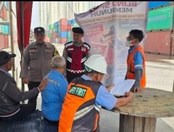 Jaga Jakarta On The Spot di Pelabuhan Sunda Kelapa, Polisi Tampung Keluhan Buruh soal Banjir Rob