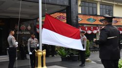 Polresta Cirebon Gelar Upacara HUT ke-81 Kemerdekaan RI, Kobarkan Semangat Pengabdian