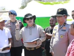 Astamaops Polri Cek Langsung Posko Pengungsi Gempa NTT, Siapkan Dukungan SAR hingga Layanan Medis