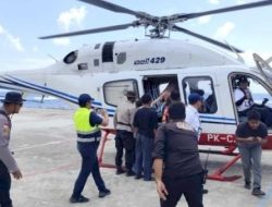 Polri Evakuasi Dua Warga Palue Lewat Jalur Udara, Lansia Korban Reruntuhan dan Ibu Hamil