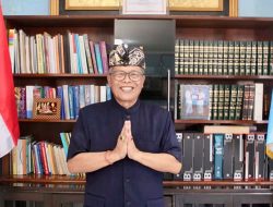 Dari Anak Petani hingga Bangun Sekolah, Kisah Inspiratif I Wayan Suaba