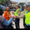 JJOS Jumat Berkah Peduli Polres Pelabuhan Tanjung Priok : Wujud Kepedulian Polri kepada Sopir, Ojol, dan Masyarakat Pelabuhan