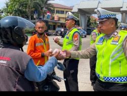 JJOS Jumat Berkah Peduli Polres Pelabuhan Tanjung Priok : Wujud Kepedulian Polri kepada Sopir, Ojol, dan Masyarakat Pelabuhan