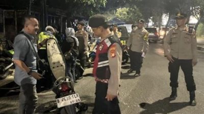 Berikan Rasa Aman Masyarakat, Kapolsek Bekasi Barat Pimpin Razia Stasioner dan Patroli Jaga Jakarta On The Spot