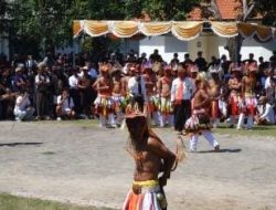 Kolonel Cpl.M Lutfi Hakim.S.E.,M.M., M.Sc : Apresiasi Kegiatan Solidaritas Bencana Di Flores serta festival Budaya Tarian caci Manggarai di Bali