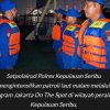 Patroli Laut Malam Jakarta On The Spot, Satpolairud Polres Kepulauan Seribu Sambangi Nelayan Sosialisasikan Layanan Polisi 110 