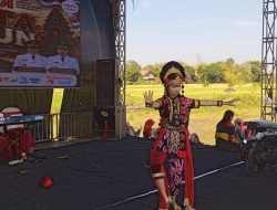 Pesta Talun: Merawat Tradisi, Menguatkan Persatuan, Mewujudkan Indonesia Maju — Tarian Topeng Nur Salsabilah Buka Kemeriahan, Harumkan Budaya Cirebon