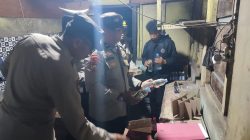 Tekan Angka Kriminalitas, Polsek Arjawinangun Gelar Operasi Pekat Miras di Jalur By Pass Tegalgubug